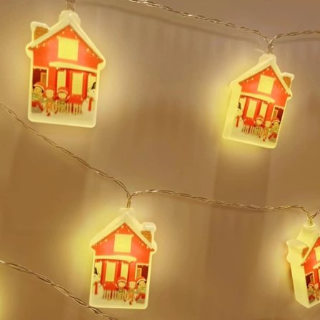 Ljusslinga 2 Meter med 10 Hus - Batteridriven -