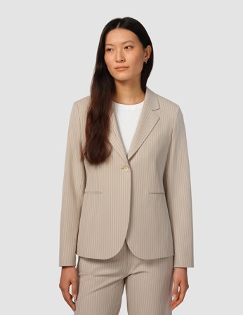 Shaping New Tomorrow - Damen - Essential Blazer - Island Sand Pinstriped - Fitted - Größe M