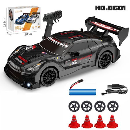 1:24 Skala RC Driftbil 4WD 2.4GHz 30KM/H Höghastighets Racing Sport Leksaksbil med LED-lampor, Racing- och Drift-hjul 8602-