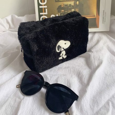 Snoopy, suurikapasiteettinen pehmokosmetiikkasäilytyslaukku, naisten meikki O