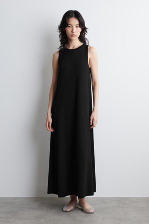 COS Women's Sleeveless Knitted Midi Dress in Black
