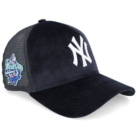 New Era - MLB - Black - trucker - Cap - Hatstore Exclusive x New York Yankees Velvet Patch 9FORTY Black A-frame Trucker - Hatstore