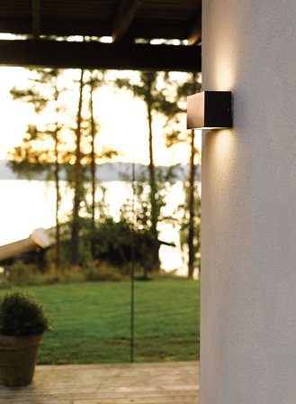 Asker 1513 utelampe vegg opp/ned - sort