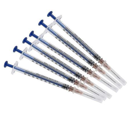 10 st spruta med rund nål 1 ml, spetsnål och skyddskåpa