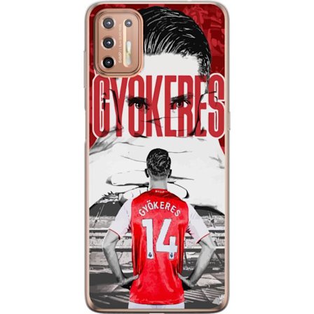 Motorola Moto G9 Plus Genomskinligt Skal Viktor Gyökeres röd design med porträtt och tydliga matchdetaljer i starka färger som hyllar en av Sverig