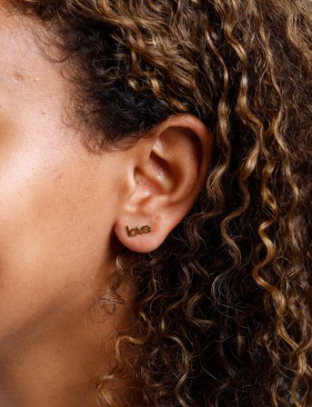 Design Letters Vocabulary Stud - Goldplated (1 Pcs) - Gold - ONE SIZE