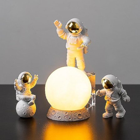4 kpl Astronaut-hahmoja Resin-patsas Työpöydän koriste