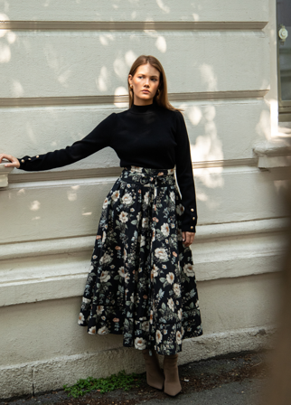 MISSMAYA - Astrid Skirt Antique Black Poplin - L