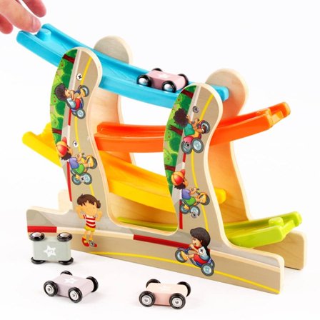 Bana inklusive racingbilar i trä/plast