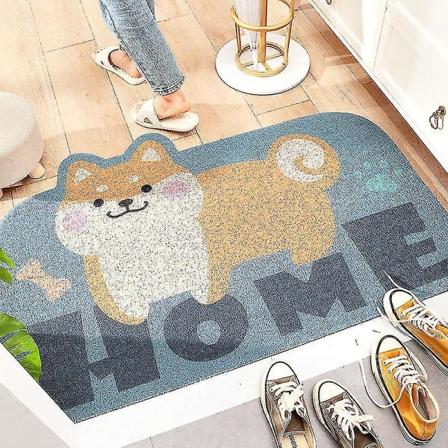 Luovia piirrettyjä eläimiä epäsäännöllinen kuvio oviaukon matto