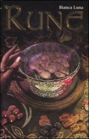 Rune Bianca Luna