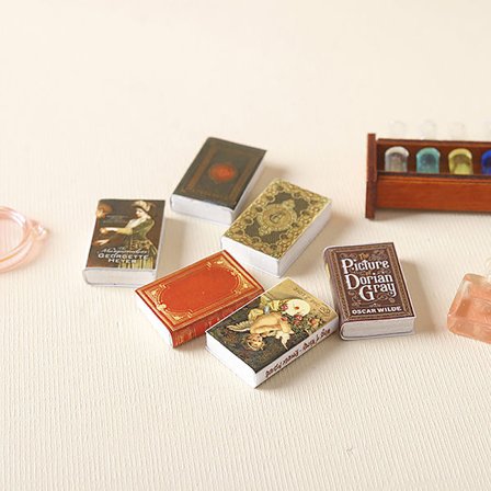 6 kpl 1:12 Dollhouse Miniatyyri sarjakuva Small Books Mini malli