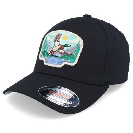 Wild Spirit - Svart flexfit Keps - Rouen Duck Patch Black Flexfit @ Hatstore