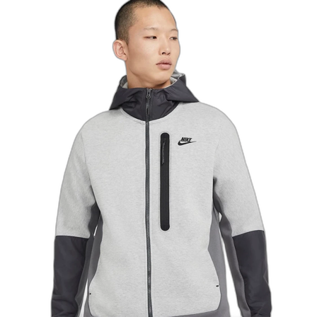 Nike tech fleece woven.