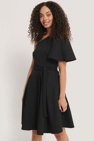 Trendyol Robe À Une Manche - Robes de soirée - Noir - EU 34