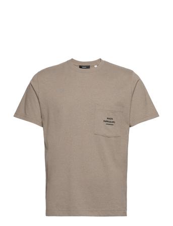Dusty Embroidery Twin Pocket Tee Grey Mads Nørgaard