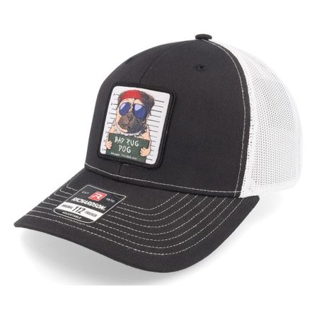 Iconic - Svart trucker Keps - Bad Pug Dog Black/White Trucker @ Hatstore