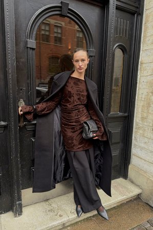 NA-KD Minikleid mit weiten Ärmeln - Partykleider - Braun - S (EU 34-36)