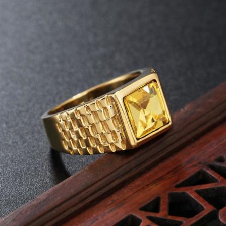 Handgjord Ring Med Stor Grön Gul Kristall För Män I 18k Guld Yellow One Size