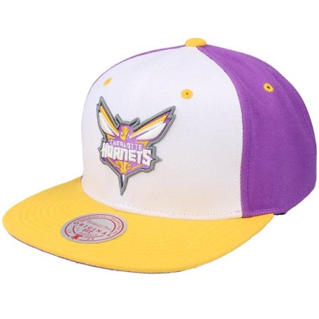 Mitchell & Ness - NBA White snapback Lippis - Charlotte Hornets Brotherhood Nba White/purple Snapback @ Hatstore