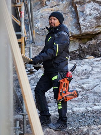 Arbetsbyxor Fristads Herr Byxa 2555 STFP, Svart/Neongul Arbetskläder