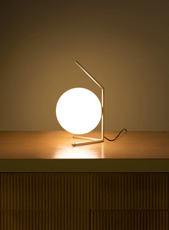 IC T1 Low bordlampe H38 - messing