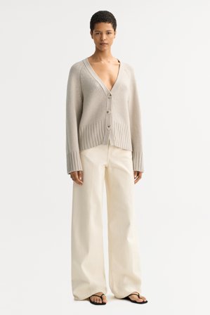 Soft Goat - V-neck cardigan - Women cashmere sweater - S - Chalk