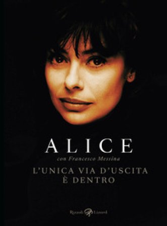 L'unica via d'uscita è dentro Alice