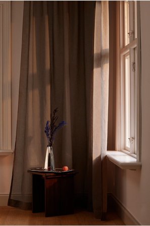 Jotex - Målbestilt Rent Gardin Beige - KIRA - Kjøp Gardiner hos Jotex