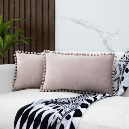 Dekorativa kuddfodral med tofsar, 2-pack mjuka sammetskuddfodral för soffa sovrum, 30x50 cm, champagne