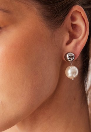 BY JOLIMA Jolie Pearl Earring, Steel Silver Onesize