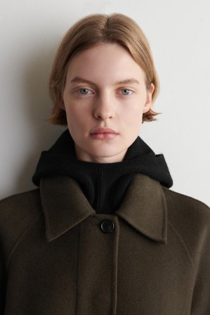 COS Women's Ribbed Wool-Cashmere Balaclava in Black