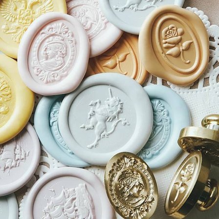 Thinking Girl Sealing Wax Stamp ?3D Embossed Lacquer Seal Creative Sailing Wax Seal Birthday Card Decoration DIY Gifts 30x20mm