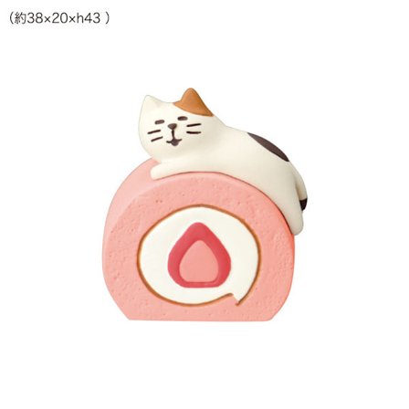 Fem stykker vårfrukt jordbærkake katt søte skrivebordsdekorasjoner håndverk, kamerarekvisitter forskjellige størrelser