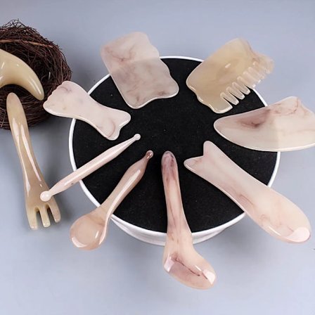 Resin Guasha Scraping Massage Scraper Face Neck Skin Massager Acupuncture Gua Sha Board Acupoint Face Eye Care SPA Massage Tool