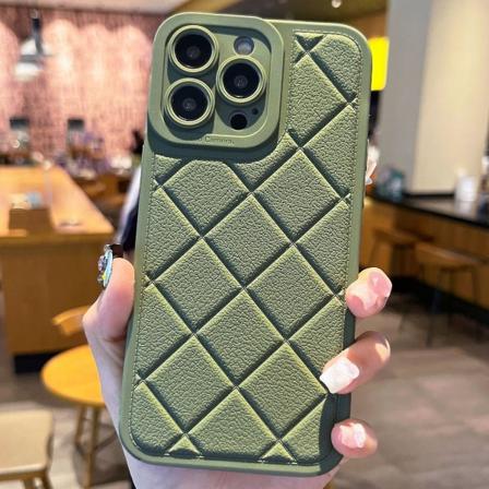 TPU-deksel med rombemønster for iPhone 13 Pro Max - ripebestandig telefondeksel Green