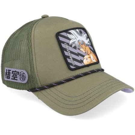 Capslab - Grön trucker Keps - Dragon Ball Ultra Dark Green A-Frame Trucker @ Hatstore