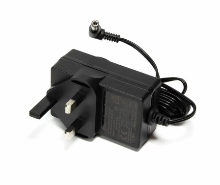 MikroTik 24v 1.2A power supply, right