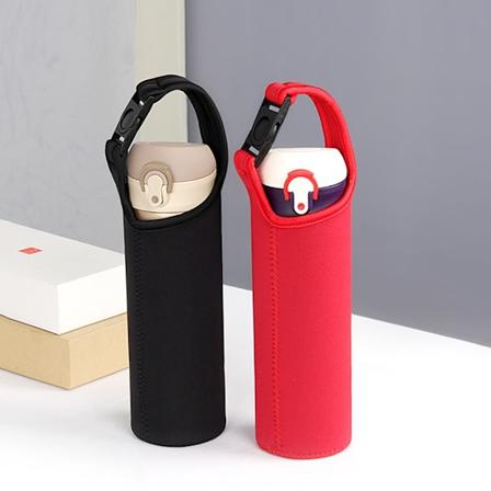 /#/2 Universal Vannflaskepose - 500ml - Vannflaskebæreveske - Kjølepose - Perfekt for reise, piknik eller sport Svart Rød/#/