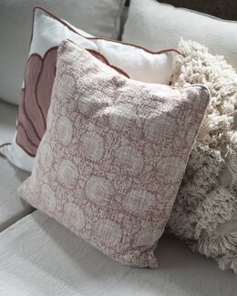 Tyynynpäällinen kuviollinen Eloise 1/pak Roosa