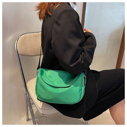 Axelväska Messenger Bags GRÖN