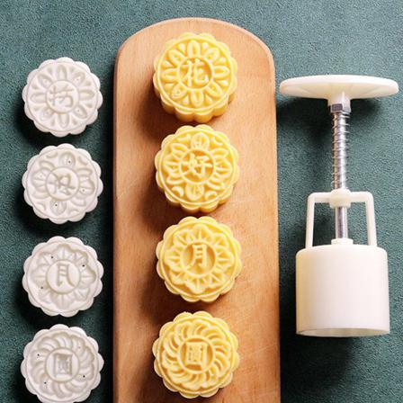 50g 4st Rund Handtryck Kaninmönster Mooncake Form