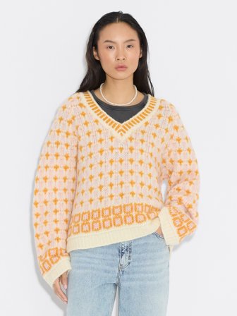 Holzweiler - Norwegian Wool V-Neck - Orange Mix - Womens - Large