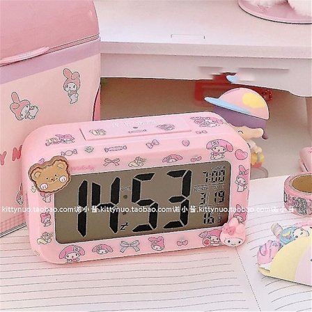 Kawaii Cinnamoroll My Melody Kuromi Pöytäyövalo Elektroninen Led-herätyskello Sanrioed Elektroninen Herätyskello Lahja LapsilleBY