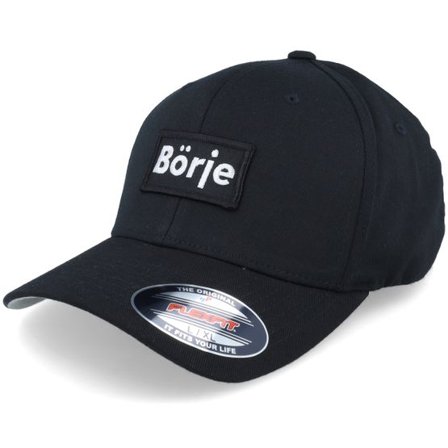 Iconic - Svart flexfit Keps - Börje Black Flexfit @ Hatstore