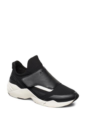 Apextron Mesh W13 Black Off White-M Black ARKK Copenhagen