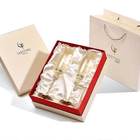 1 Pari Emaililla Varustettuja Samppanjalaseja Lyijyttömästä Kristallista, Goblet-Muotoinen Kuppi