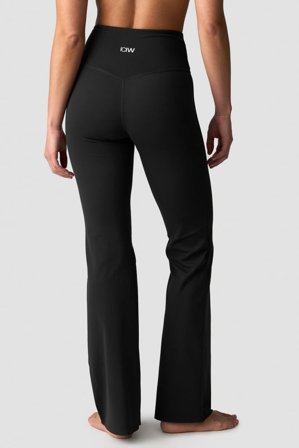 ICANIWILL - Nimble Flare Tights Petite W Black- Sportlegging - Dames - sportkleding van ICIW