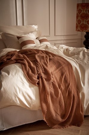 Staycation - Huivihuopa / päiväpeite Epic - Ruskea - Päiväpeitteet - 130X260 - - Homeroom