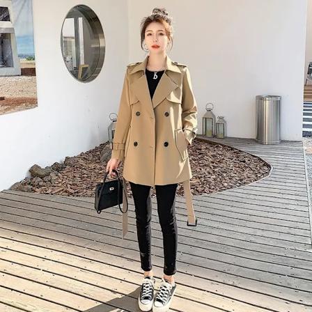 Elegantti hoikentava Petite Naisten Trench Coat Tyylikäs Muodikas Kevät / Syksy Korealainen Versio. Khaki XL recommendation 65.00 kg-72.50 kg